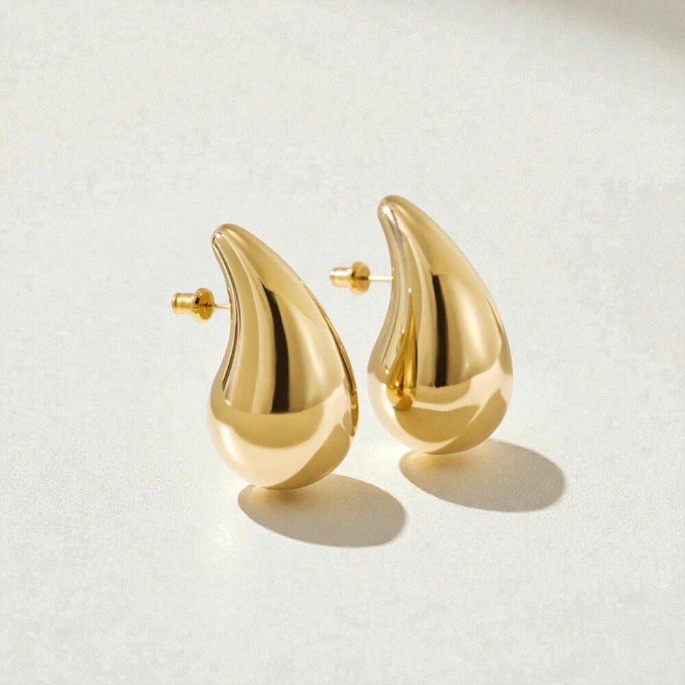 Teardrop 14k Gold plated Earrings NWT